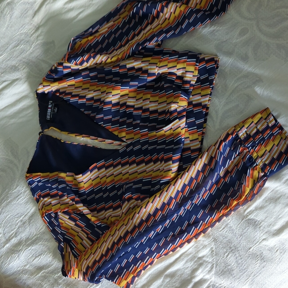 Fashion Nova crop top. Size Small, new with tags